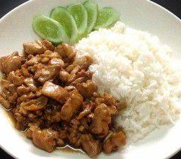 ไก่หวานราดข้าว