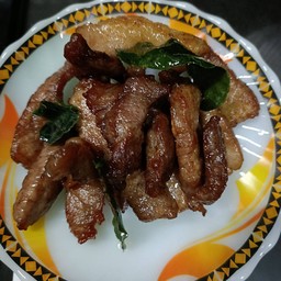 หมูทอดแดดเดียว