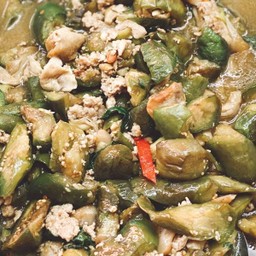 ผัดมะเขือยาวหมูสับ