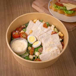 ซีซาร์สลัดกับอกไก่