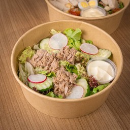 ทูน่าสลัดกับครีมมาโยวาซาบิ