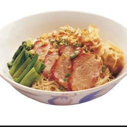 บะหมี่ เกี๊ยวกุ้ง หมูแดง