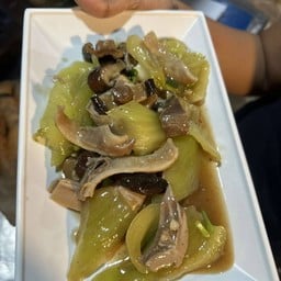 กระเพาะหมูผัดเกี๊ยมฉ่าย