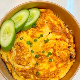 ข้าวไข่เจียวหมูสับน้ำจิ้มแจ่ว