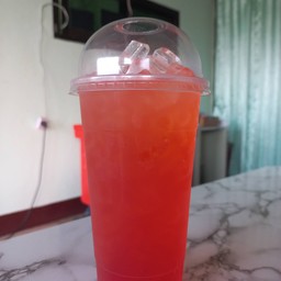 แดงมะนาวเย็น