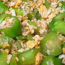 ข้าวผัดบวบไข่หมูสับ(ราดข้าว)