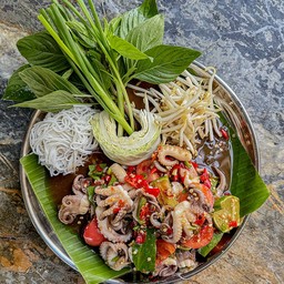 ชุดส้มตำปลาหมึก