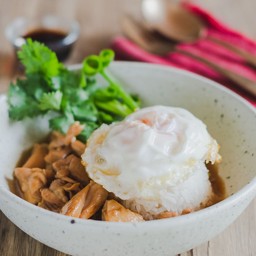 ข้าวหน้าไก่(ไม่มีใข่ดาว)