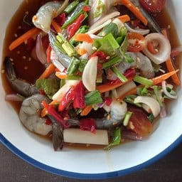 ตำกุ้งสด