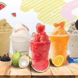 ขนมหวาน น้ำปั่น มาม่าแบร์ เซเว่นอยู่สบาย