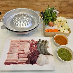 หมูกระทะ ชุดกลาง