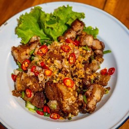 หมูกรอบคั่วพริกเกลือ