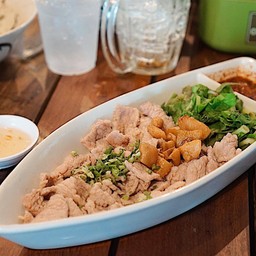 ลวกจิ้มหมูหมัก