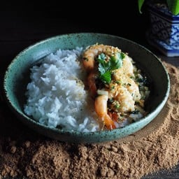 ข้าวกุ้งกระเทียม