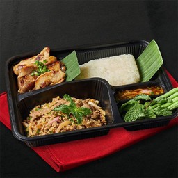 เบนโตะลาบหมู+หมูย่างแจ่วหอม