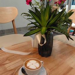 แม็ควนิลา ร้อน