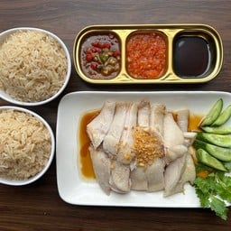 ข้าวมันไก่สิงคโปร์ อิ่มคู่