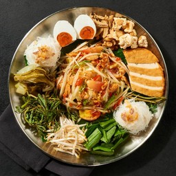 ตำยกถาดไทย