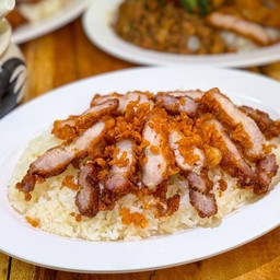 ข้าวหมูสามชั้นทอด