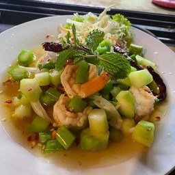 ยำคะน้ากุ้งสด