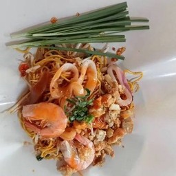 ผัดไทยทะเล