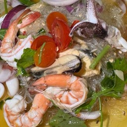 ยำวุ้นเส้นทะเล