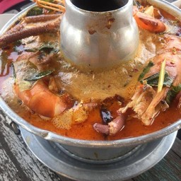 ต้มยำกุ้งแม่น้ำ / หม้อ