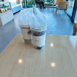 กาแฟพันธุ์ไทย  ตลาดสังกะสี