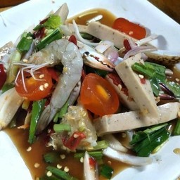 ยำรวมมิตรเครื่องสด