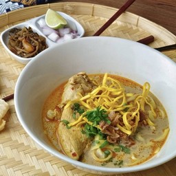 ข้าวซอยไก่