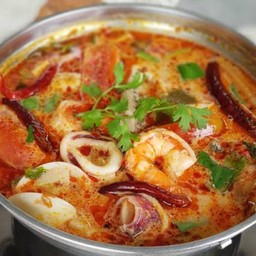 ต้มยำทะเลน้ำข้น