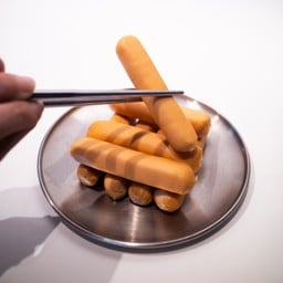 ไส้กรอกไก่หนังกรอบ (80g) C3