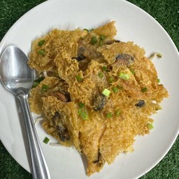 ผัดไทย หอยทอด by จับฉ่าย