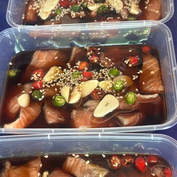 แซลม่อนดองซีอิ๊ว