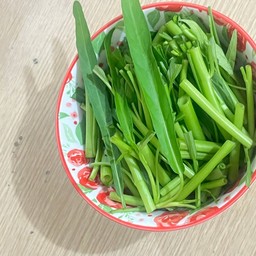 ผักบุ้ง