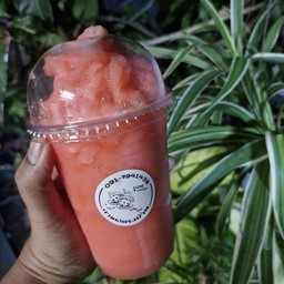 สตรอเบอรี่ปั่น