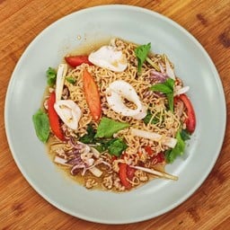 ยำมาม่า