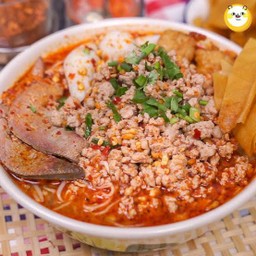 ก๋วยเตี๋ยวต้มยำน้ำข้น