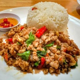 สั่งแม่มาเลยลูก ถนนพระเทพ