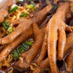 ก๋วยเตี๋ยวขาไก่