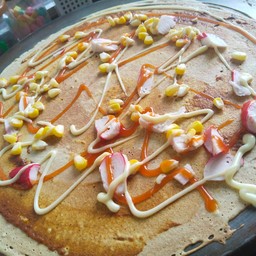 เครปข้าวโพดปูอัดราดซอส