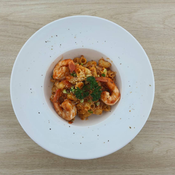 ผัดมักกะโรนีกุ้ง