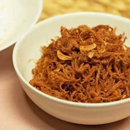 ข้าวเหนียวหมูตาหนูลูกมี๊