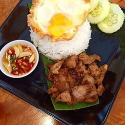 แซ่บท้ายซอย