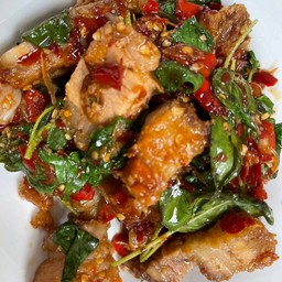 ภาพตรงปกไม่จกตาแน่นอนคะหมูกรอบเน้นๆ