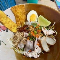 ก๋วยเตี๋ยวต้มยำ โบราณ บ้านดู่