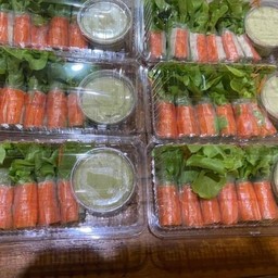 สลัดโรลบ้านหม่าม๊า