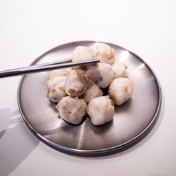 ลูกชิ้นแมงกะพรุน  (80g) C11