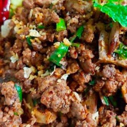 ลาบหมูคั่ว(ลาบเหนือ)