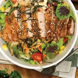 สลัดโบล์วโซบะและหมูนุ่มพอนซึ